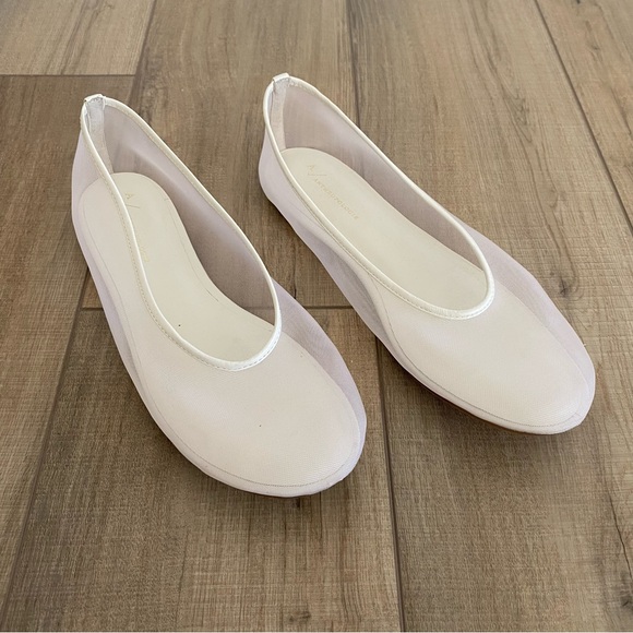 By Anthropologie Sheer Mesh Ballet Flats Cream Ivory Sz 10 Chic Balletcore - Picture 3 of 11